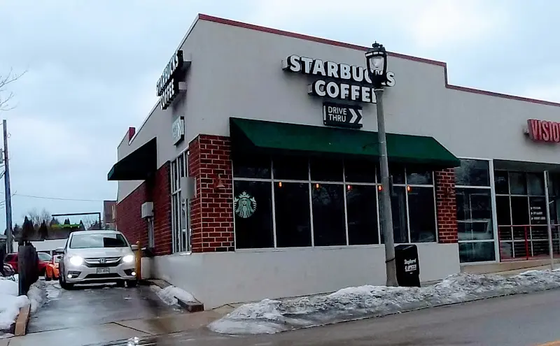 Starbucks Coffee Milwaukee Outside (view 3)