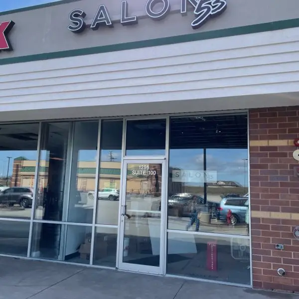 salon 53 hair store outside1 600× 600