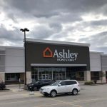 Pewaukee Plaza (view 11) - commercial property managed by MarQi Co.